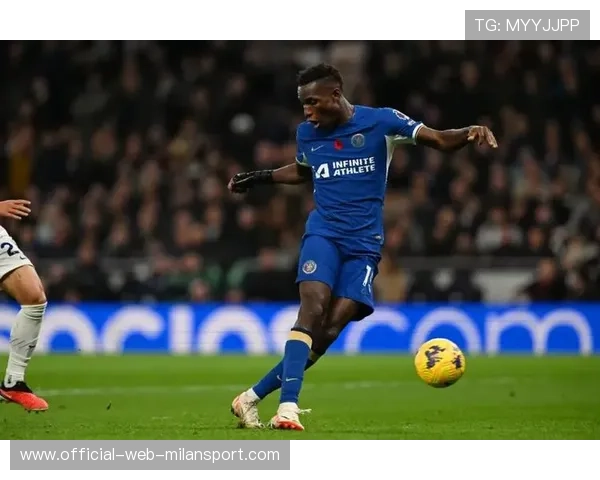 切尔西4比1逆转热刺，杰克逊帽子戏法助力新生蓝军重塑辉煌，切尔西战平热刺